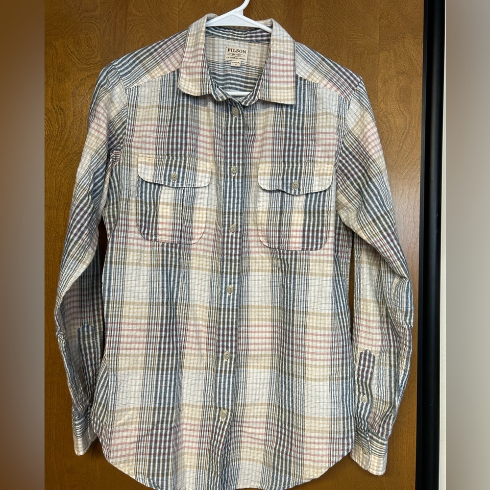 Filson ladies shirt